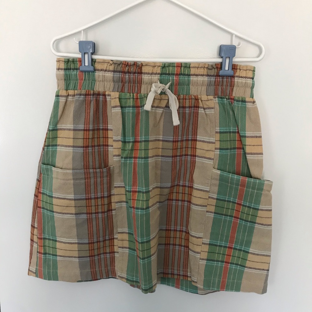 🍁🍂 Urban Outfitters Plaid Skirt. Size L.
